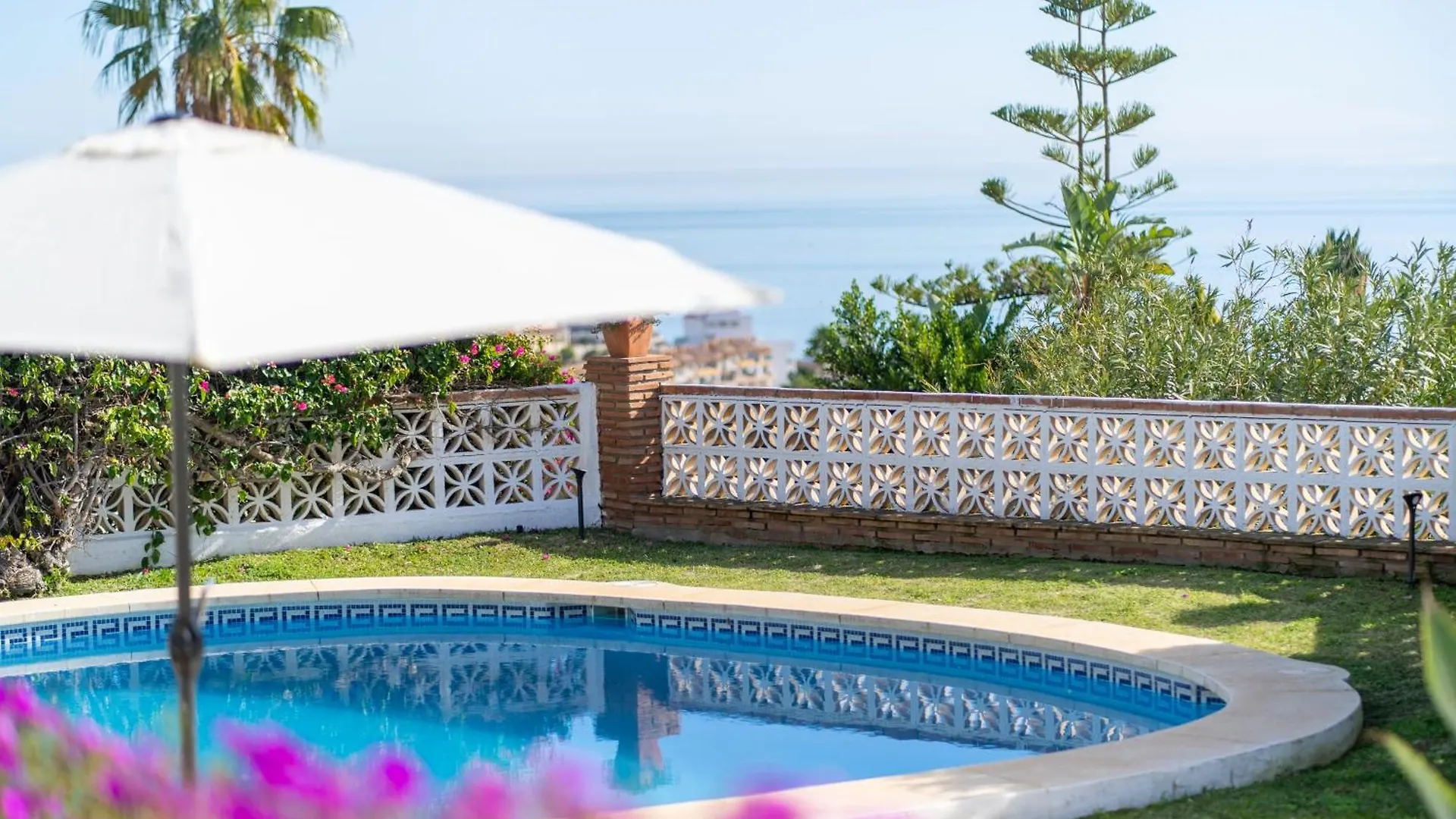 Villa Con Maravillosas Vistas Y Jardines Benalmádena